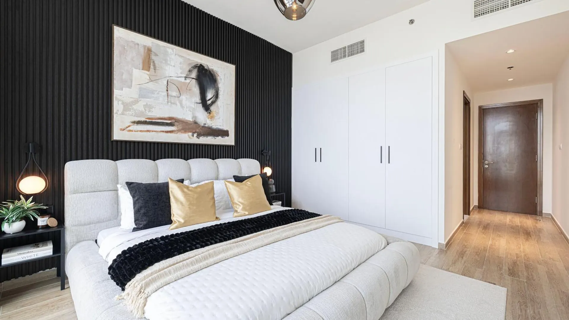 5 Star Amenities 10 Mins Downtown Kite Beach Dubai Apartment