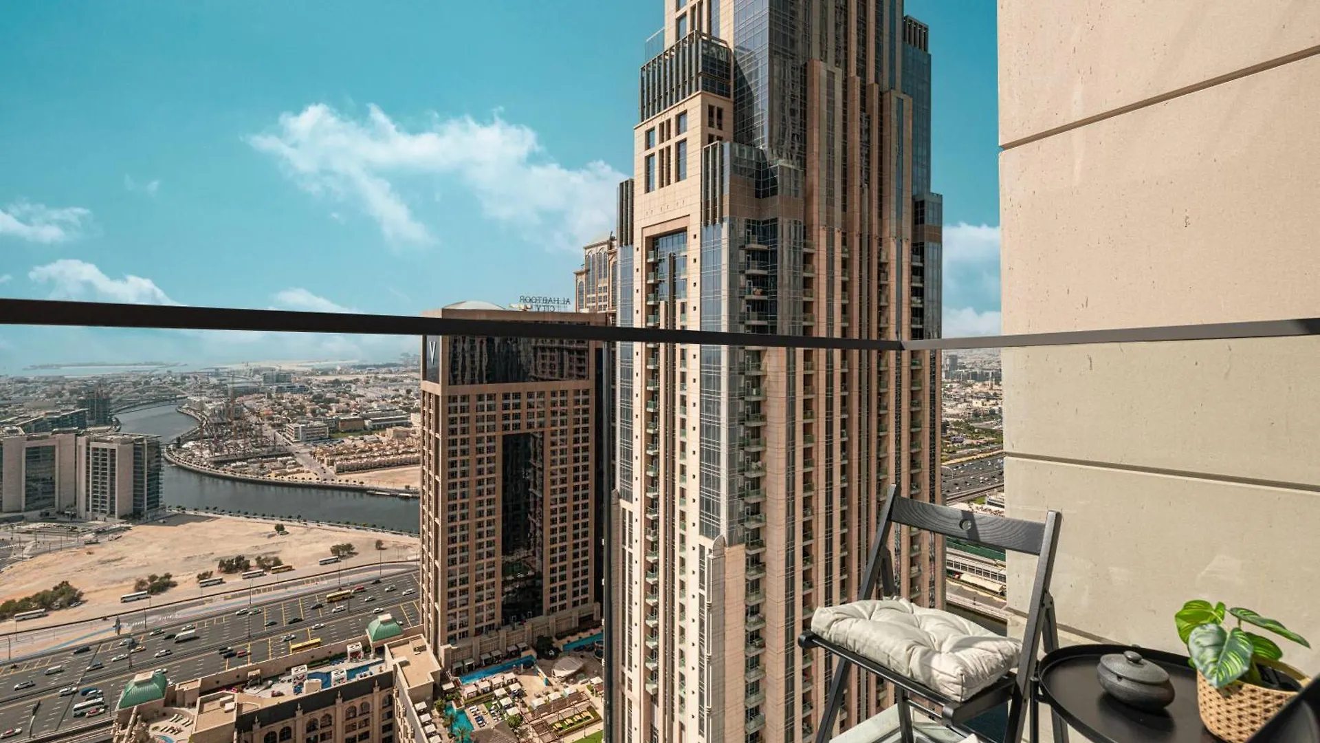5 Star Amenities 10 Mins Downtown Kite Beach Dubai United Arab Emirates