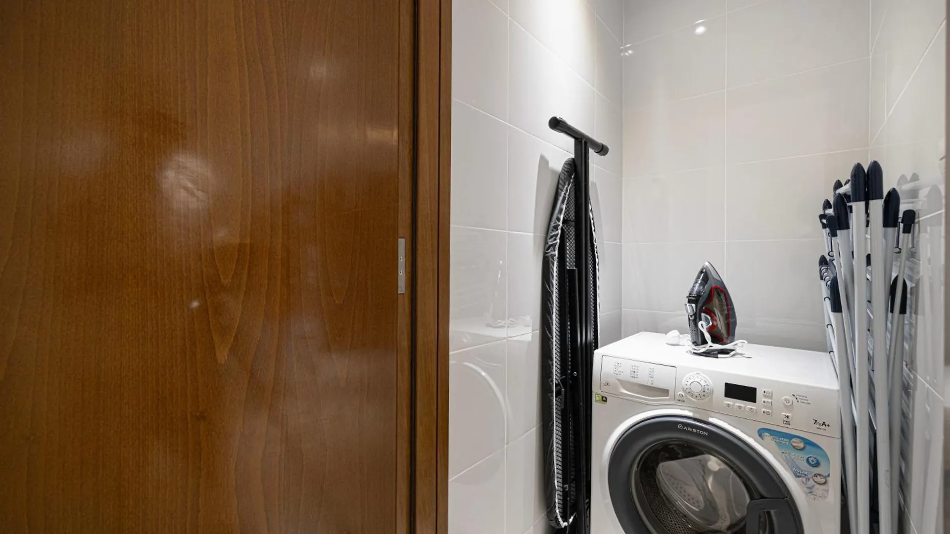 Apartment 5 Star Amenities 10 Mins Downtown Kite Beach Dubai