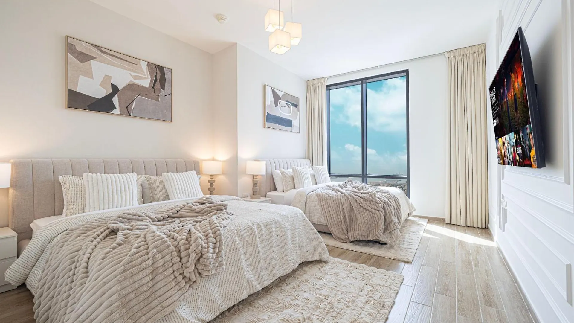 5 Star Amenities 10 Mins Downtown Kite Beach Dubai Apartment